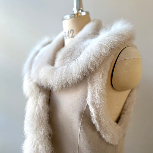 【リメイク事例】ムートンコートの袖取り外し&補修 EX-014485