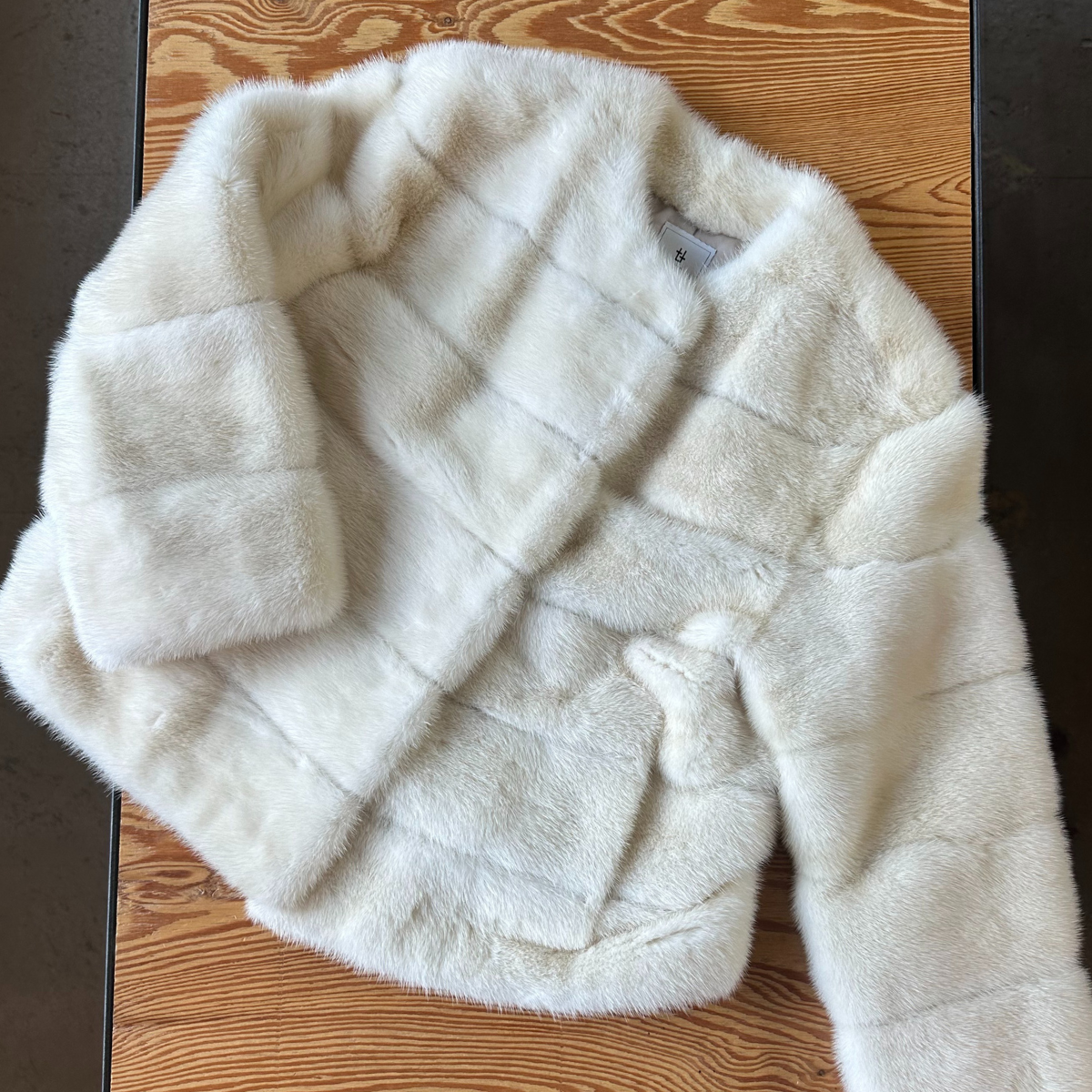 【ビフォーアフター】ミンクロングコートから仕立てた横段ボレロ EX-015285